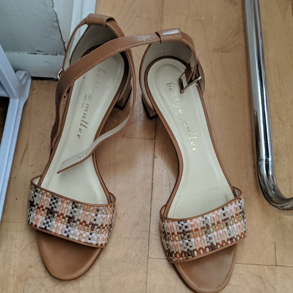 Anthropologie Bettye Muller Chunkt Heeled Sandals